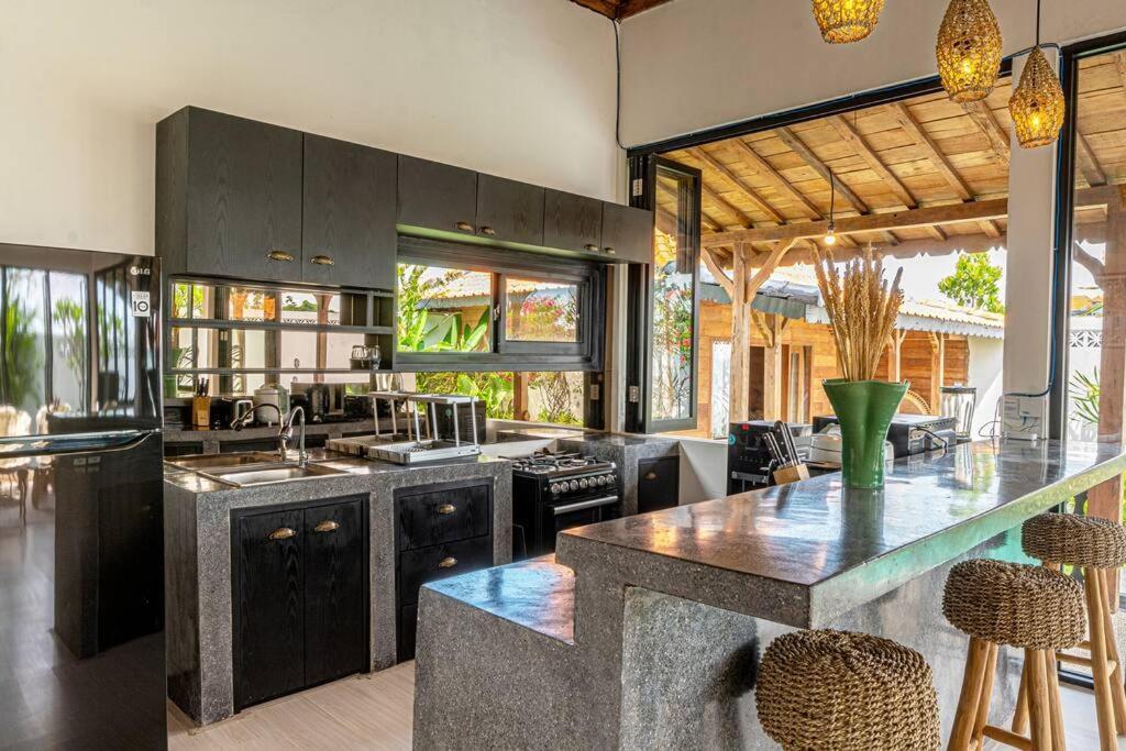 Berawa Canggu Stylish Joglo 3 Bedrooms Private Villa With Private Pool Exterior foto