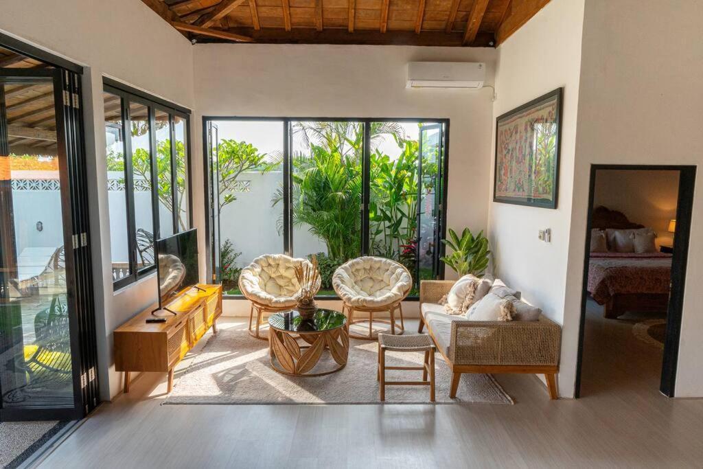 Berawa Canggu Stylish Joglo 3 Bedrooms Private Villa With Private Pool Exterior foto